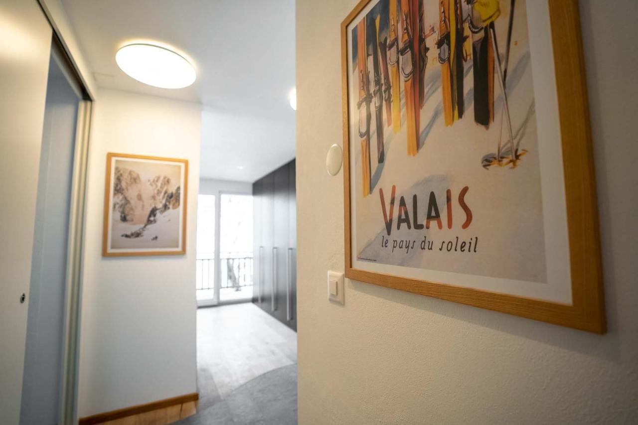 Modern Apartment With Matterhorn View Церматт Экстерьер фото